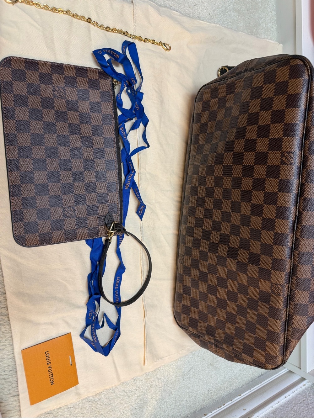Louis Vuitton Neverfull GM with Red Stripe Interior - Picture 2 of 8